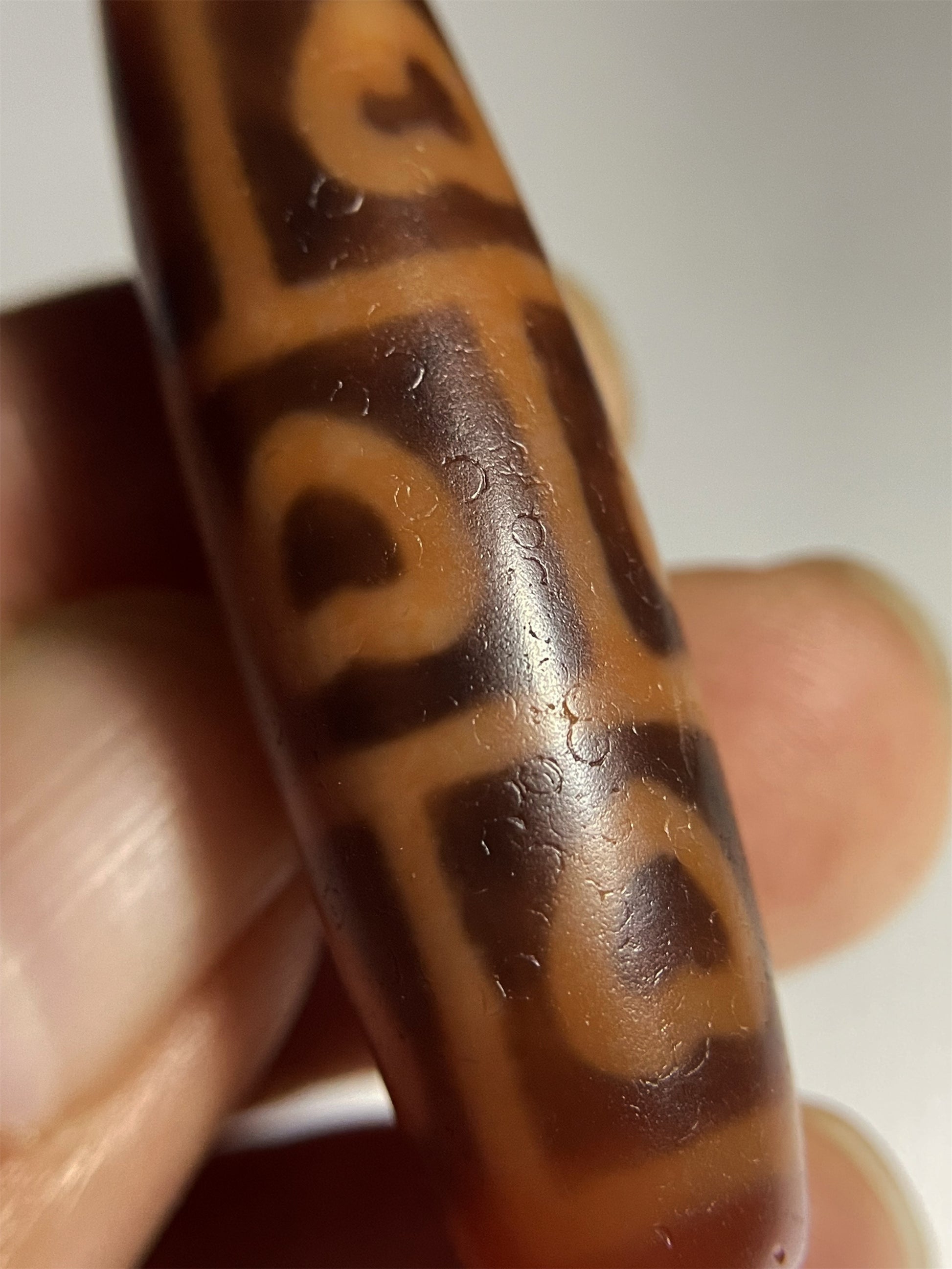 Ancient Dzi Bead Real Tibet Nine Eyes Amulet Pendant Himalayan Agate Pure Special Buddha's Heart Gzi Old Antique Genuine Talisman Bracelet