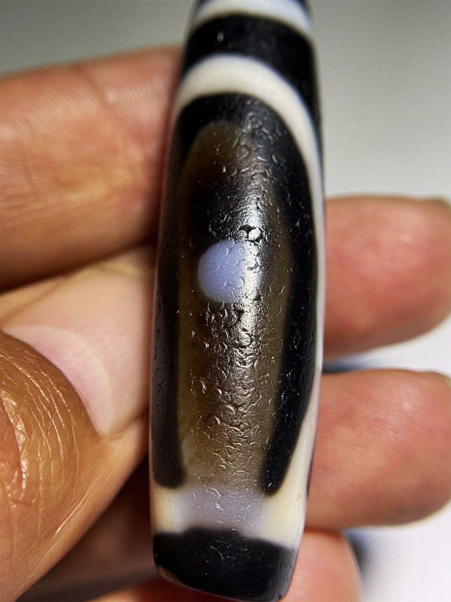 Ancient Dzi Bead Real Tibetan Two Eyes Amulet Pendant Himalayan Agate Pure Special Three Eyed Gzi Old Antique Genuine Talisman Bracelet