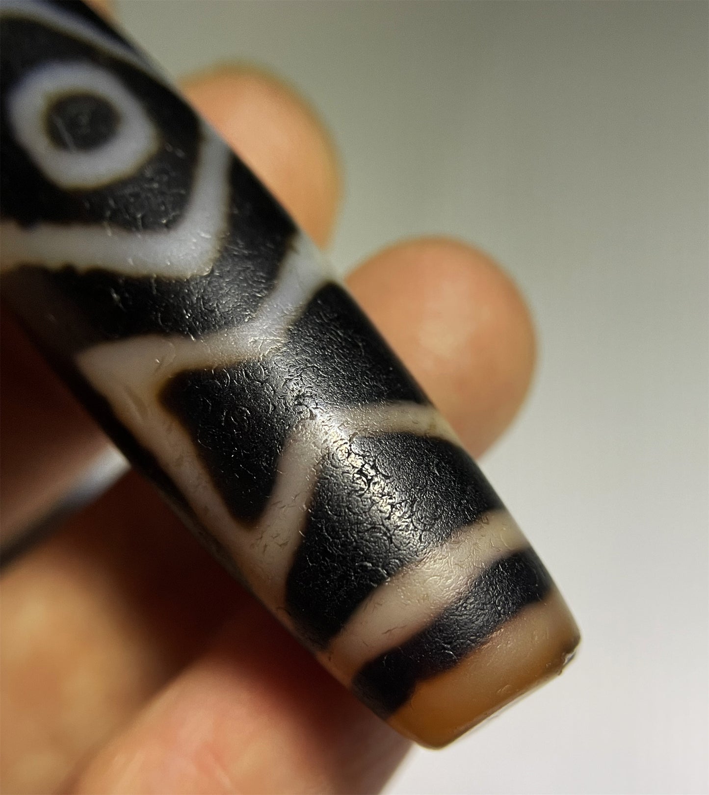 Ancient Heaven and Earth Dzi Bead Amulet Tibetan Two Eyes Pendant Real Himalayan Agate Pure Special Sakor Namkor Gzi Old Antique Genuine Talisman Bracelet