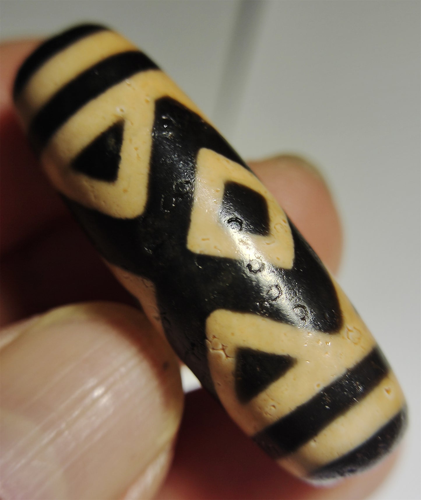Ancient Nine Eyes Dzi Bead Real Tibet Amulet Pendant Himalayan Agate Pure Special Diamond Gzi Old Antique Genuine Talisman Bracelet