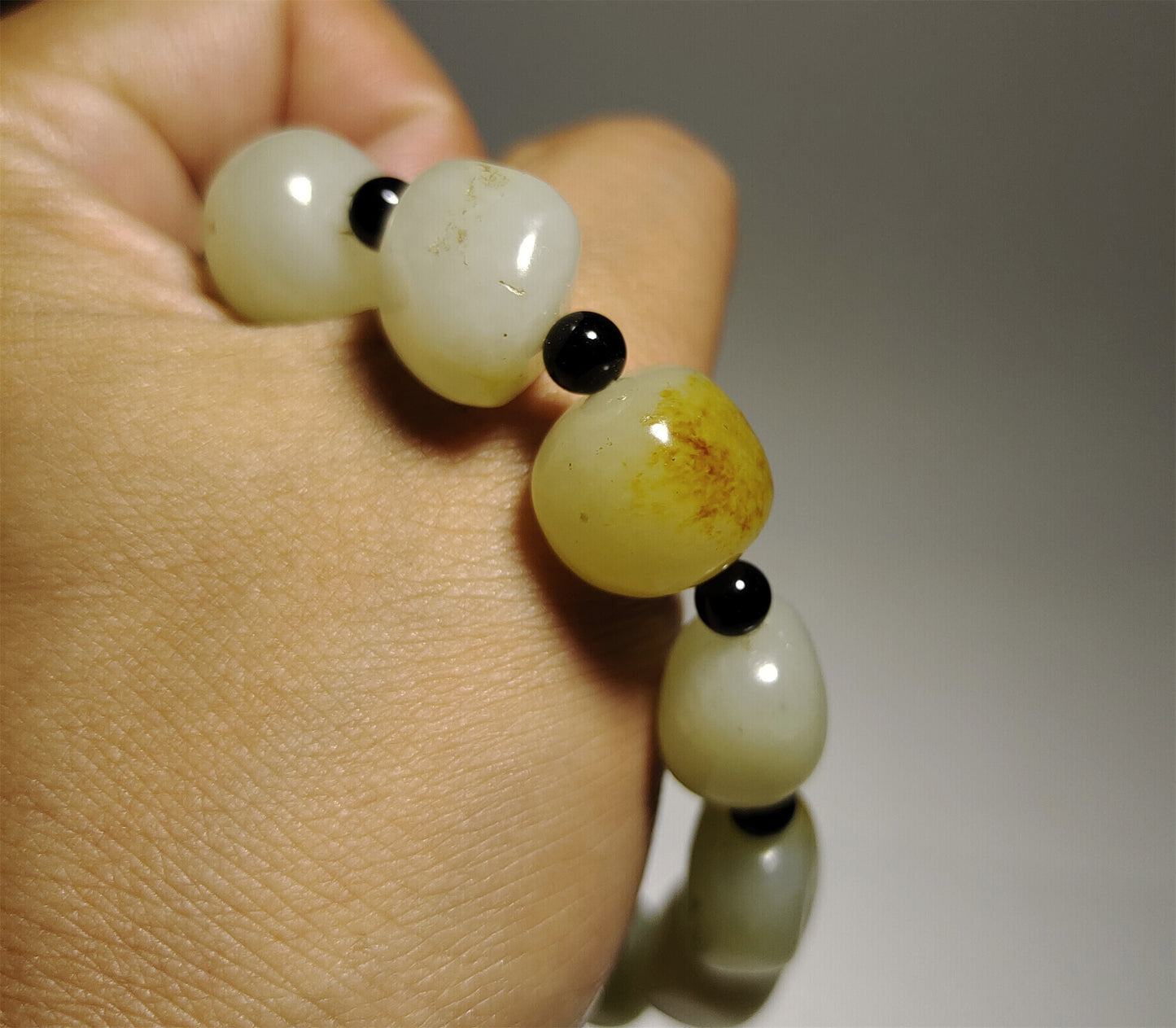 Genuine Chinese Old White Hetian Jade Bracelet Natural Nephrite Hotan Mala Prayer Beads Real Old River Pebble Mutton Fat Amulet