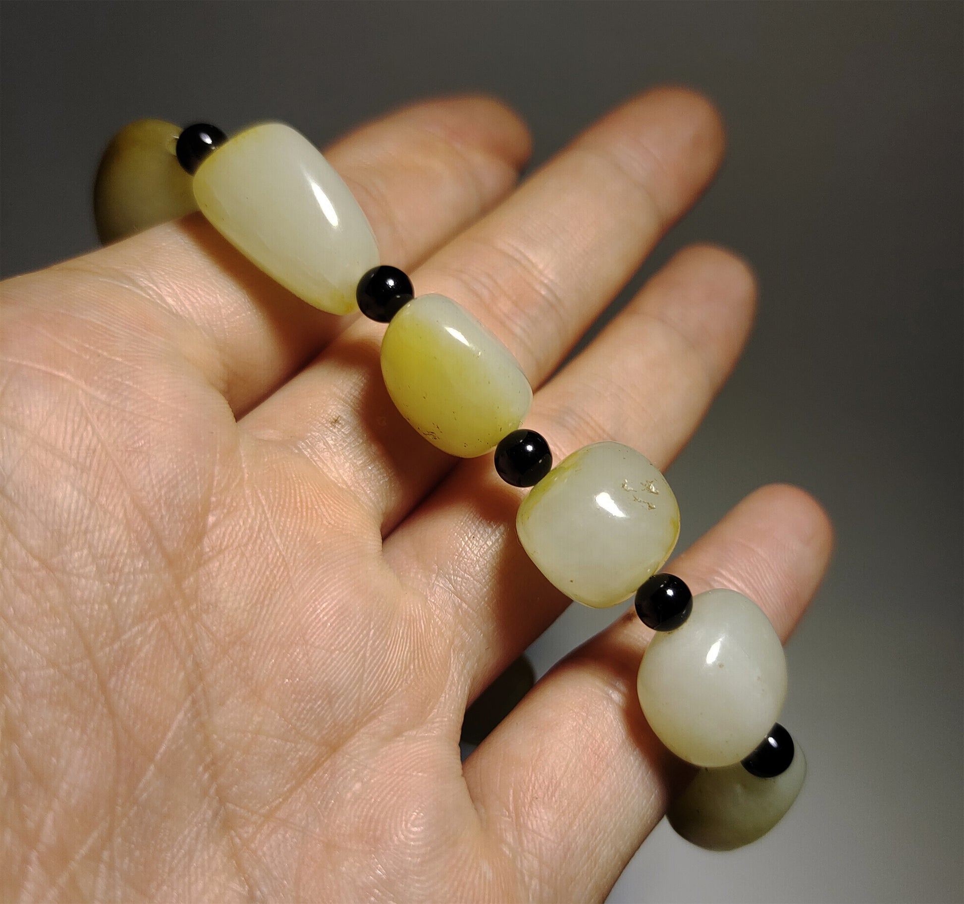 Real Chinese Antique White Hetian Jade Bracelet Natural Nephrite Hotan Mala Prayer Beads Old River Pebble