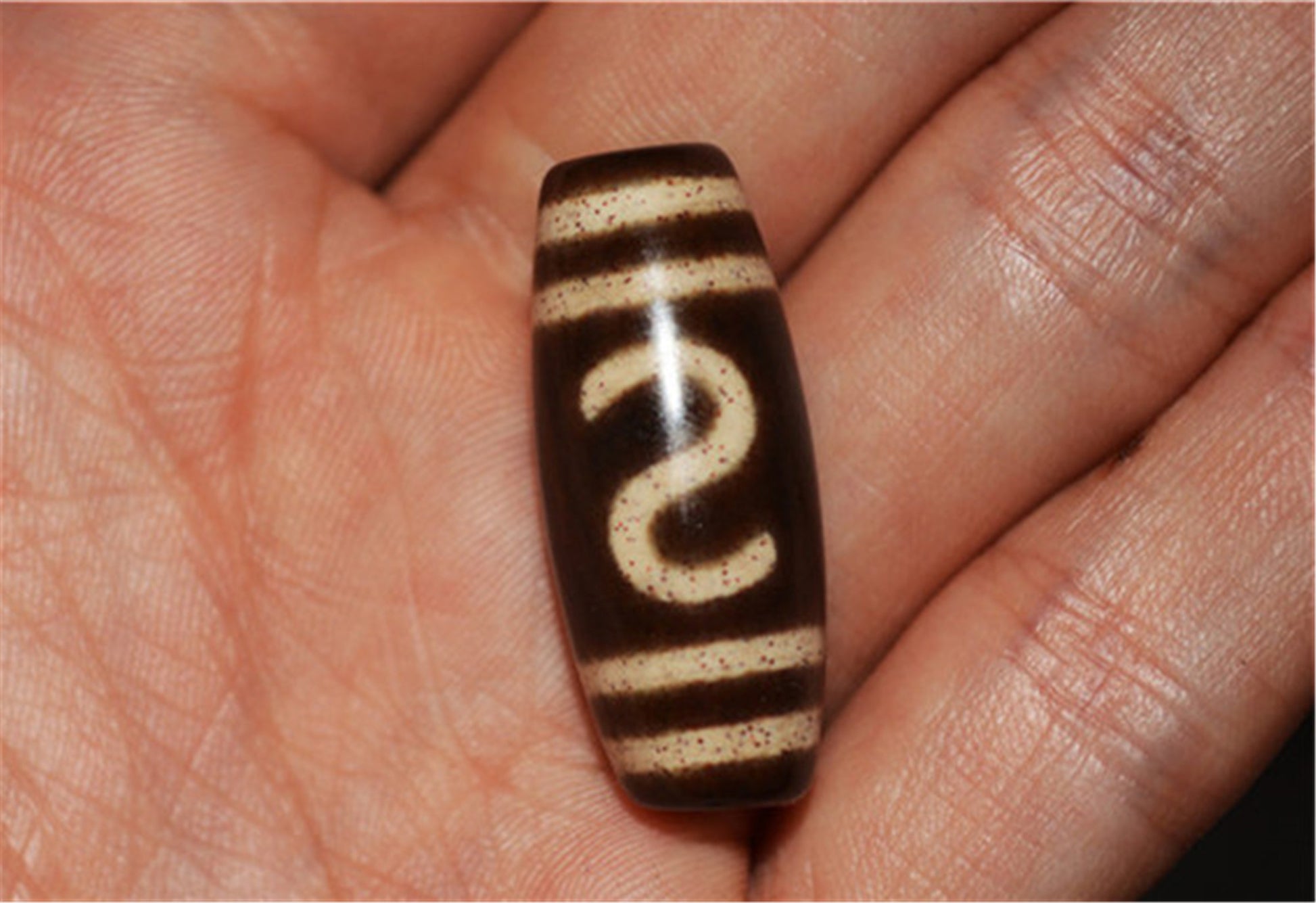 Genuine Himalaya Ancient Cinnabar Special Wealth Fortune Dzi Bead Amulet Tibetan Old Antique Real Agate Nepal Bloodspots Pure  Gzi Pendant Talisman Bracelet (1)