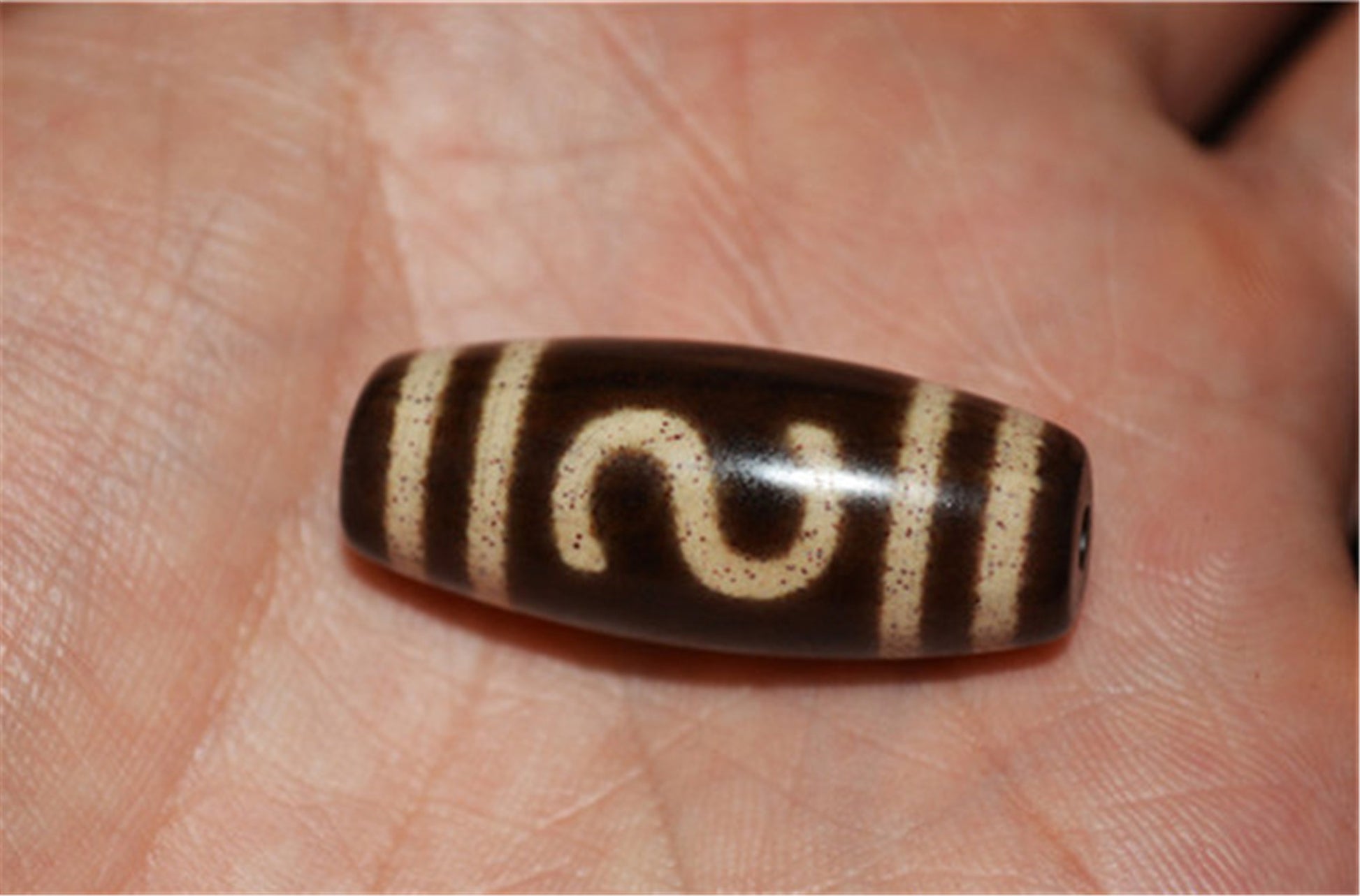 Genuine Himalaya Ancient Cinnabar Special Wealth Fortune Dzi Bead Amulet Tibetan Old Antique Real Agate Nepal Bloodspots Pure  Gzi Pendant Talisman Bracelet (1)