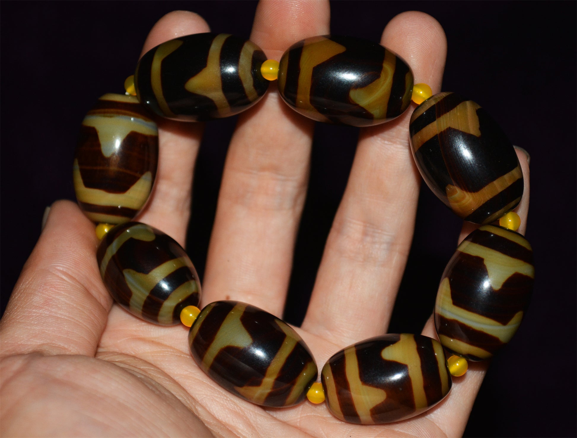 Genuine Himalayas Old Tiger Tooth Dzi Bead Bracelet Amulet Mala Prayer Zigzag Water Wave Pure Tibetan Gzi Talisman