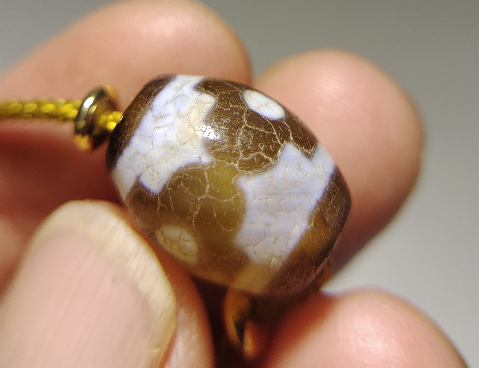 Genuine Tibetan Ancient Three Eyed Dzi Bead Pendant Amulet Himalaya Old Antique Real Agate Nepal 3 Eyes Pure Gzi Talisman Bracelet