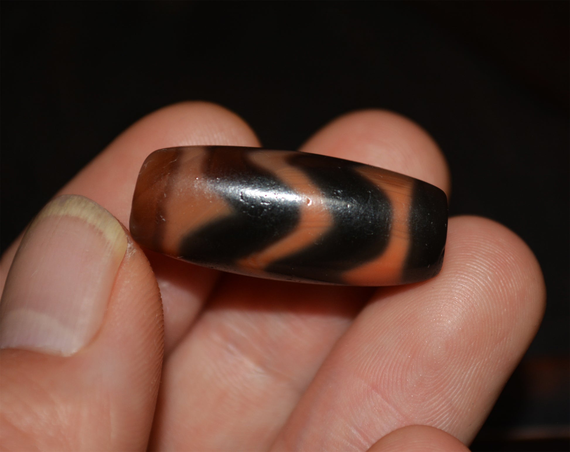 Genuine Tibetan Ancient Tiger Tooth Dzi Bead Pendant Water Wave Amulet Himalaya Zigzag Old Antique Real Agate Nepal Pure Gzi Talisman Bracelet