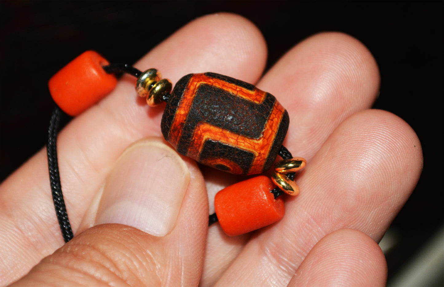 Genuine Tibetan Ancient Pure Two Eyes Dzi Bead Amulet Pendant Old Antique Real Himalaya Agate Nepal 2 Eyed Gzi Talisman Bracelet