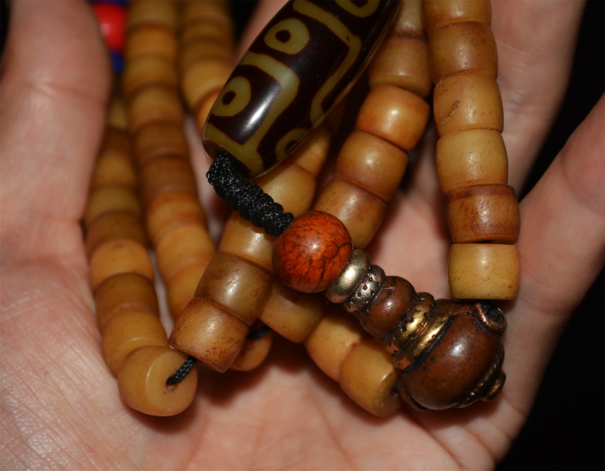 Genuine Tibetan Old Antique Yak Bone Mala Prayer Beads Bracelet Amulet 108 Himalaya Rosary Nine Eyes Dzi