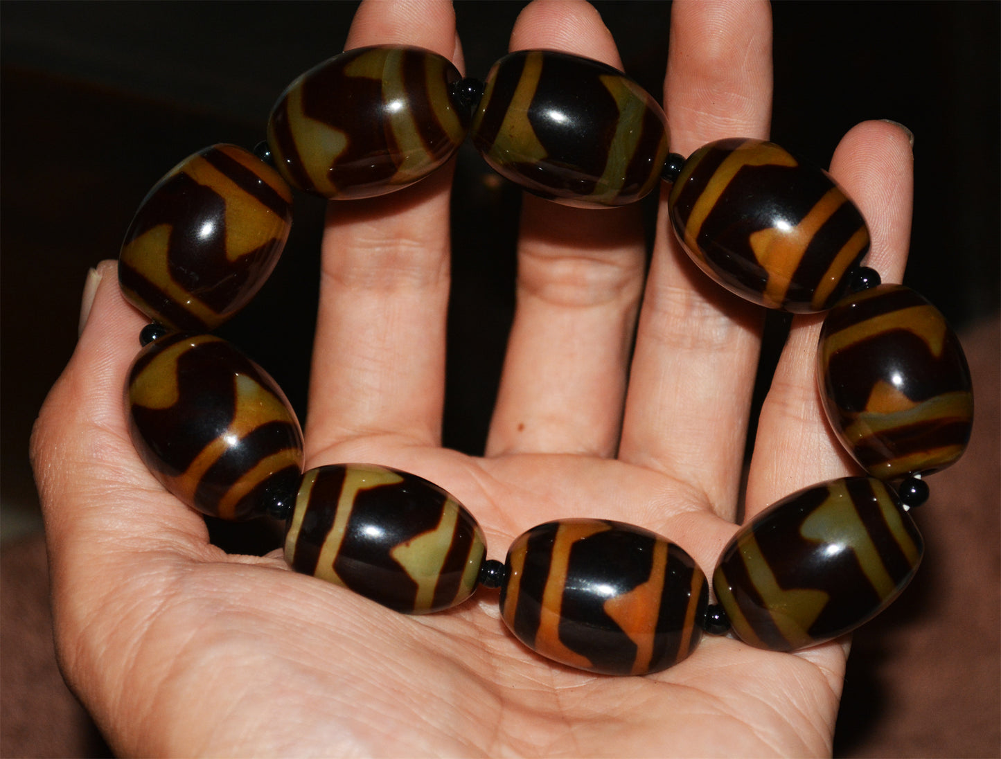 Genuine Tibetan Old Tiger Tooth Dzi Bead Bracelet Amulet Mala Prayer Himalayas Zigzag Water Wave Pure Gzi Talisman