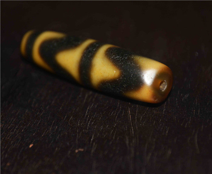 Real Ancient Himalayas Tiger Tooth Dzi Bead Amulet Water Wave Himalayas Zigzag Agate Gzi Pendant Charm