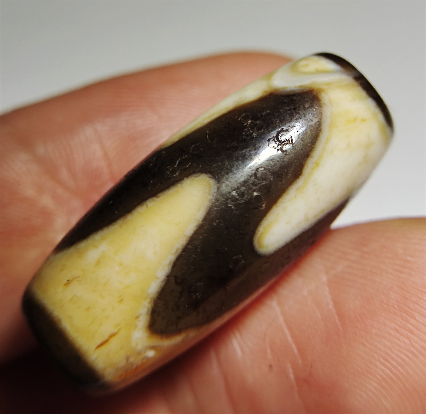 Real Ancient Tibet Double Water Wave Dzi Bead Amulet Agate Himalayas Genuine Zigzag Tiger Tooth Gzi Pendant Talisman