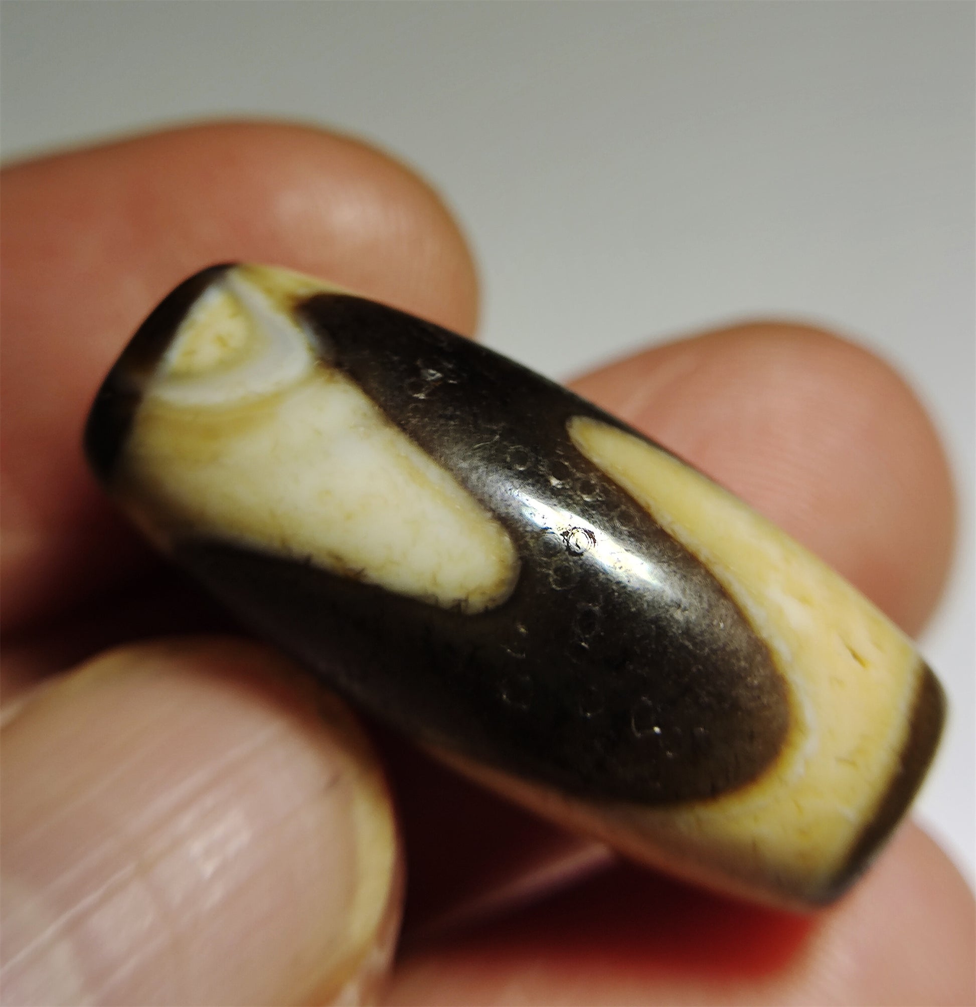 Real Ancient Tibet Double Water Wave Dzi Bead Amulet Agate Himalayas Genuine Zigzag Tiger Tooth Gzi Pendant Talisman