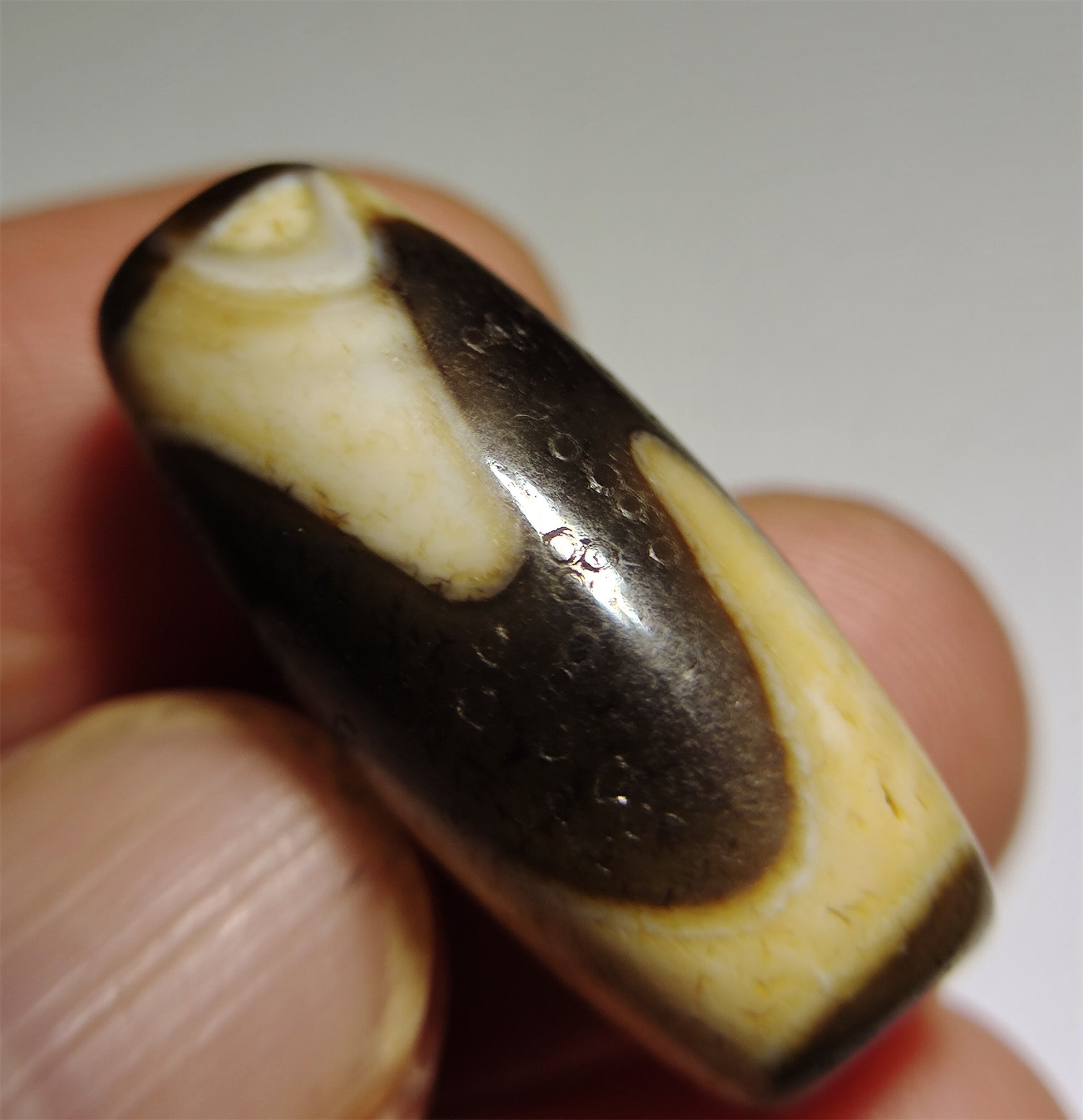 Real Ancient Tibet Double Water Wave Dzi Bead Amulet Agate Himalayas Genuine Zigzag Tiger Tooth Gzi Pendant Talisman