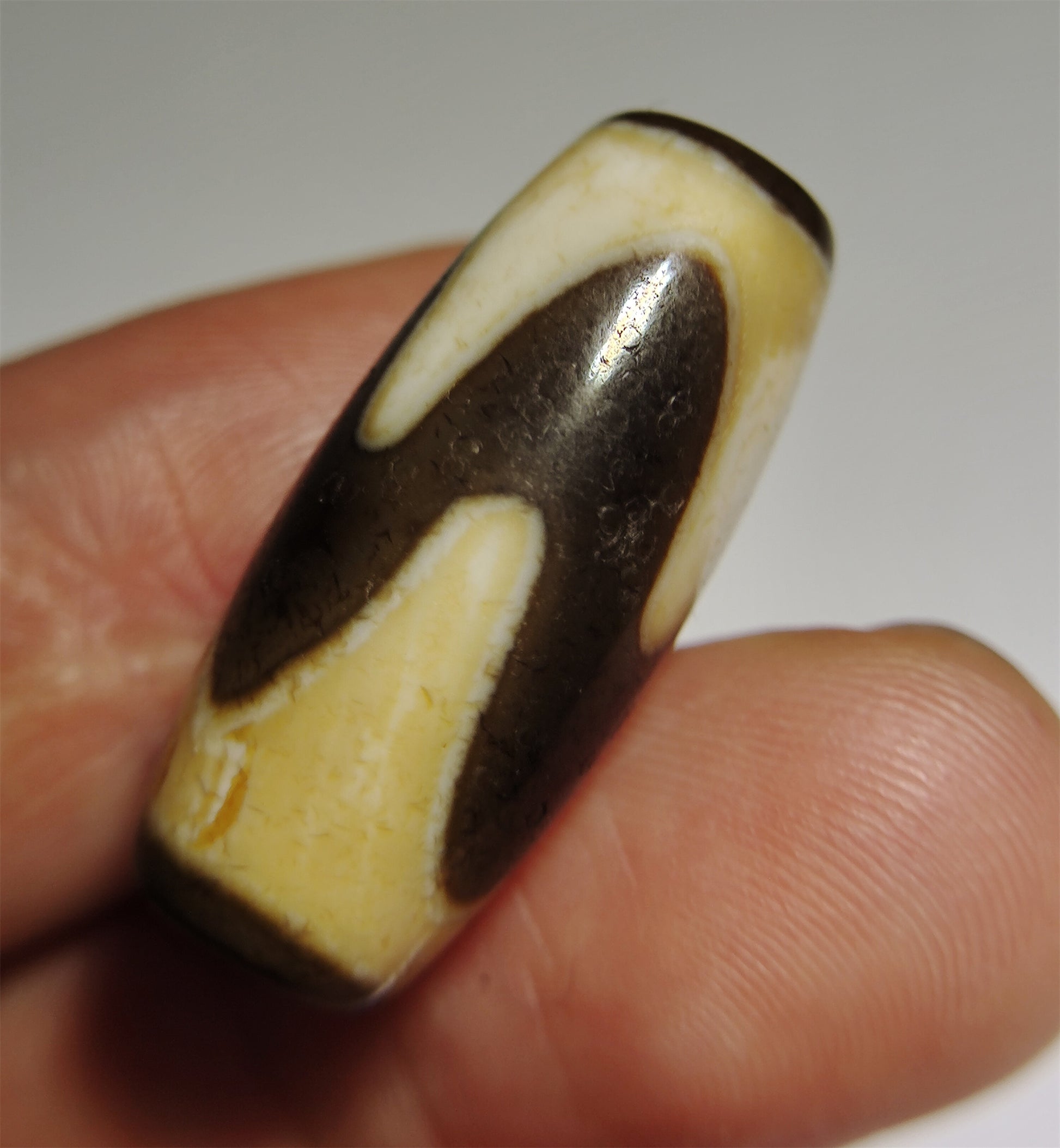 Real Ancient Tibet Double Water Wave Dzi Bead Amulet Agate Himalayas Genuine Zigzag Tiger Tooth Gzi Pendant Talisman