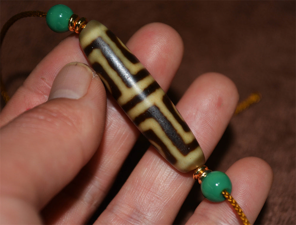 Real Ancient Tibetan Four Eyes Dzi Bead Amulet Himalaya Pure 4 Eyed Gzi Pendant Genuine Old Antique Agate Talisman Bracelet