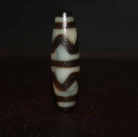 Real Ancient Tibetan Tiger Tooth Dzi Bead Amulet Himalaya Water Wave Pure Gzi Pendant Genuine Old Antique Agate ZigZag Talisman Bracelet
