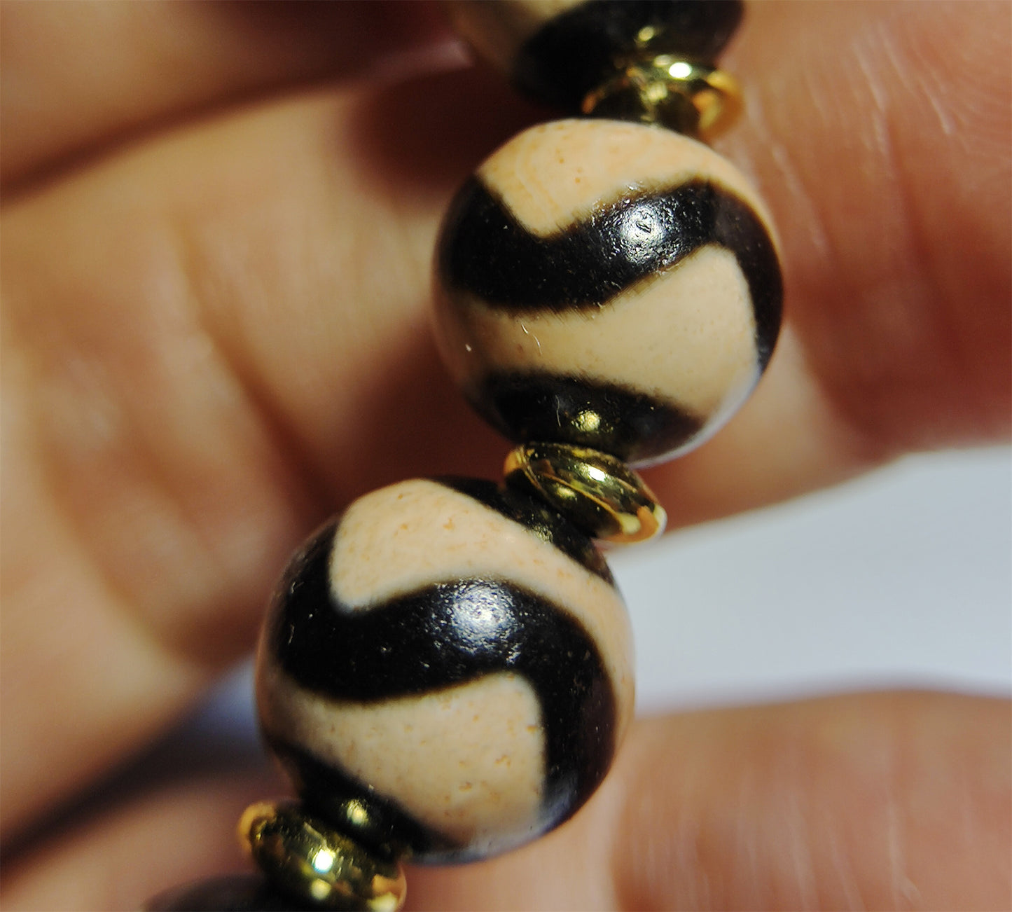 Real Ancient Tibetan Tiger Tooth Dzi Bead Bracelet Amulet Mala Agate Water Wave Himalayan Genuine Zigzag Gzi Pendant Talisman