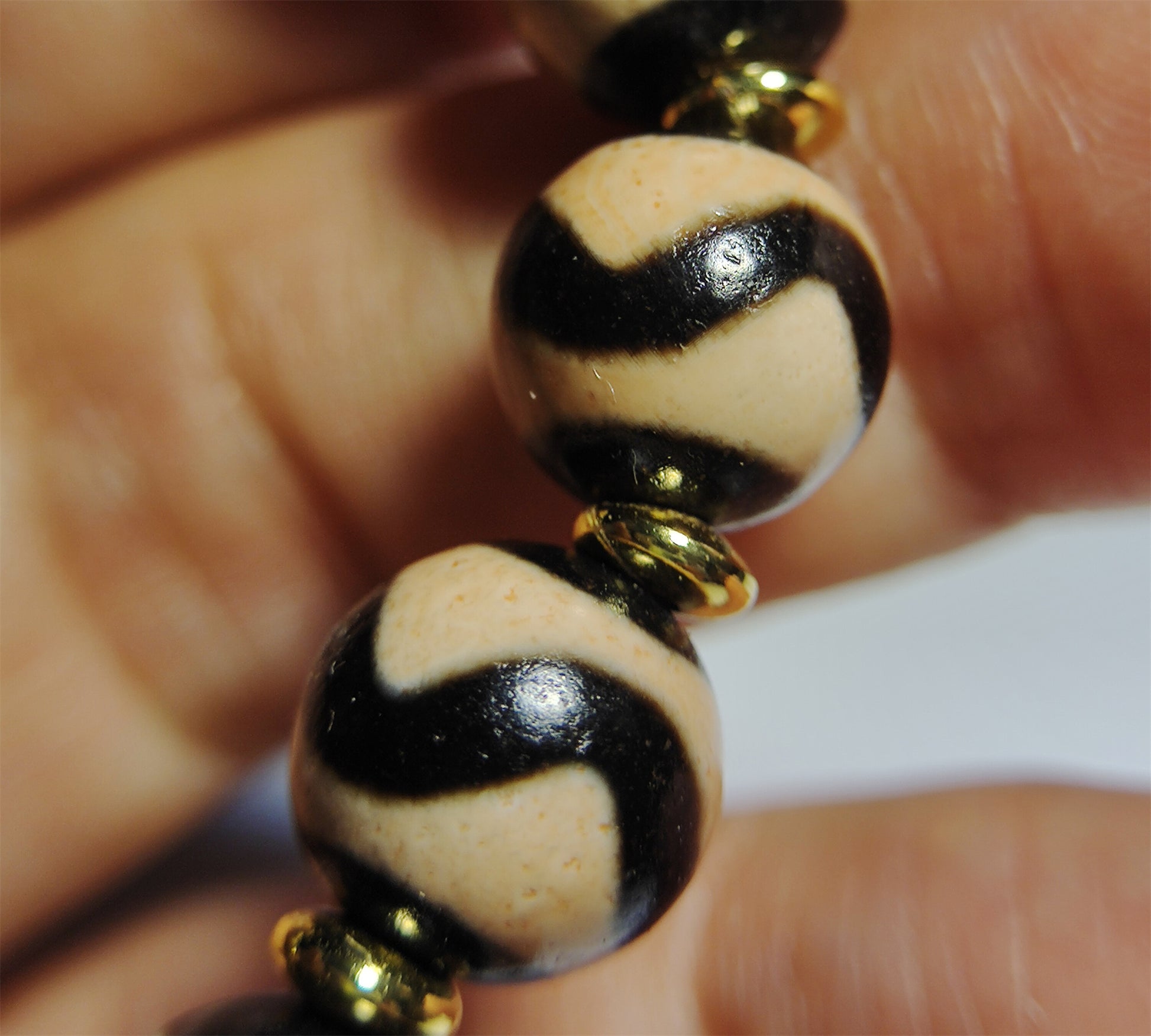 Real Ancient Tibetan Tiger Tooth Dzi Bead Bracelet Amulet Mala Agate Water Wave Himalayan Genuine Zigzag Gzi Pendant Talisman