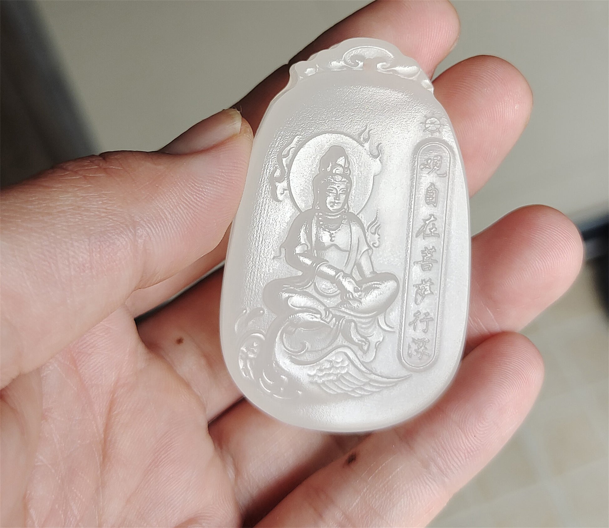 Real Chinese Old Antique White Hetian Jade Kwan Yin Sit Buddha Pendant Nephrite Hotan Guanyin Genuine River Pebble Mutton Fat  Authentic natural