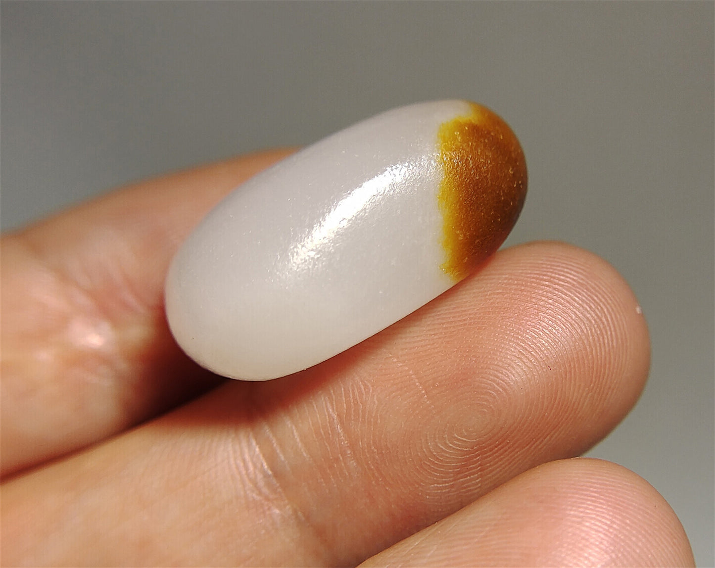 Real Chinese Old Antique White Hetian Jade Pendant Hotan Nephrite River Pebble Mutton Fat Bead Authentic