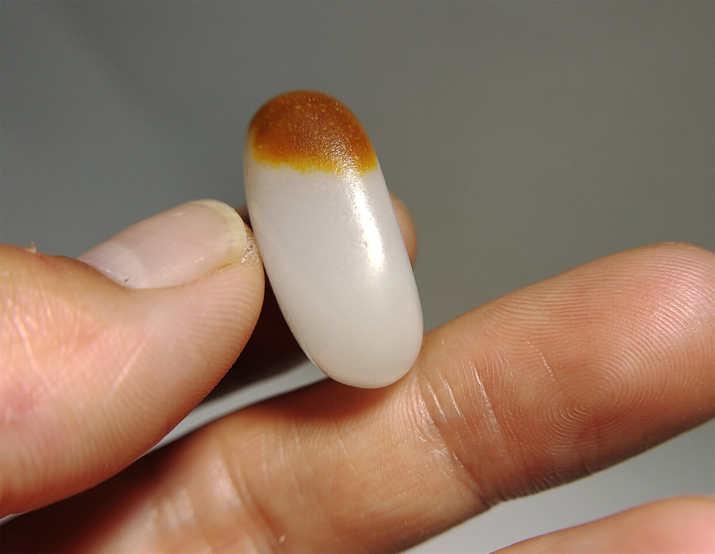 Real Chinese Old Antique White Hetian Jade Pendant Hotan Nephrite River Pebble Mutton Fat Bead Authentic natural