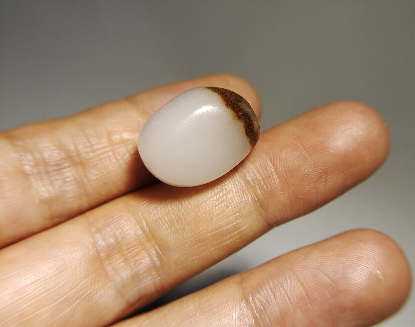 Real Chinese Old Antique White Hetian Jade Pendant Nephrite Hotan Bead Genuine River Pebble Mutton Fat  Authentic natural