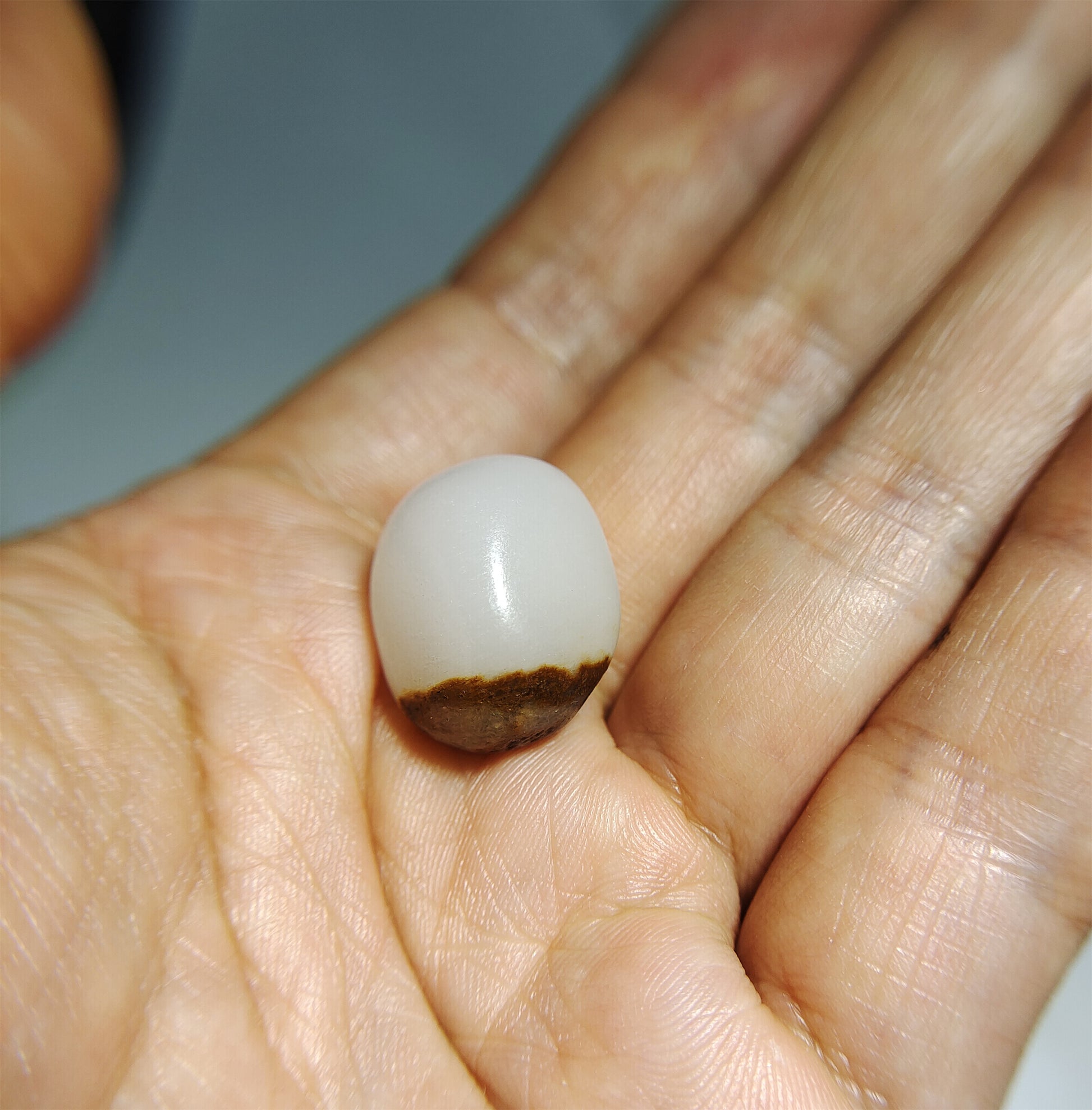 Real Chinese Old Antique White Hetian Jade Pendant Nephrite Hotan Bead Genuine River Pebble Mutton Fat  Authentic natural