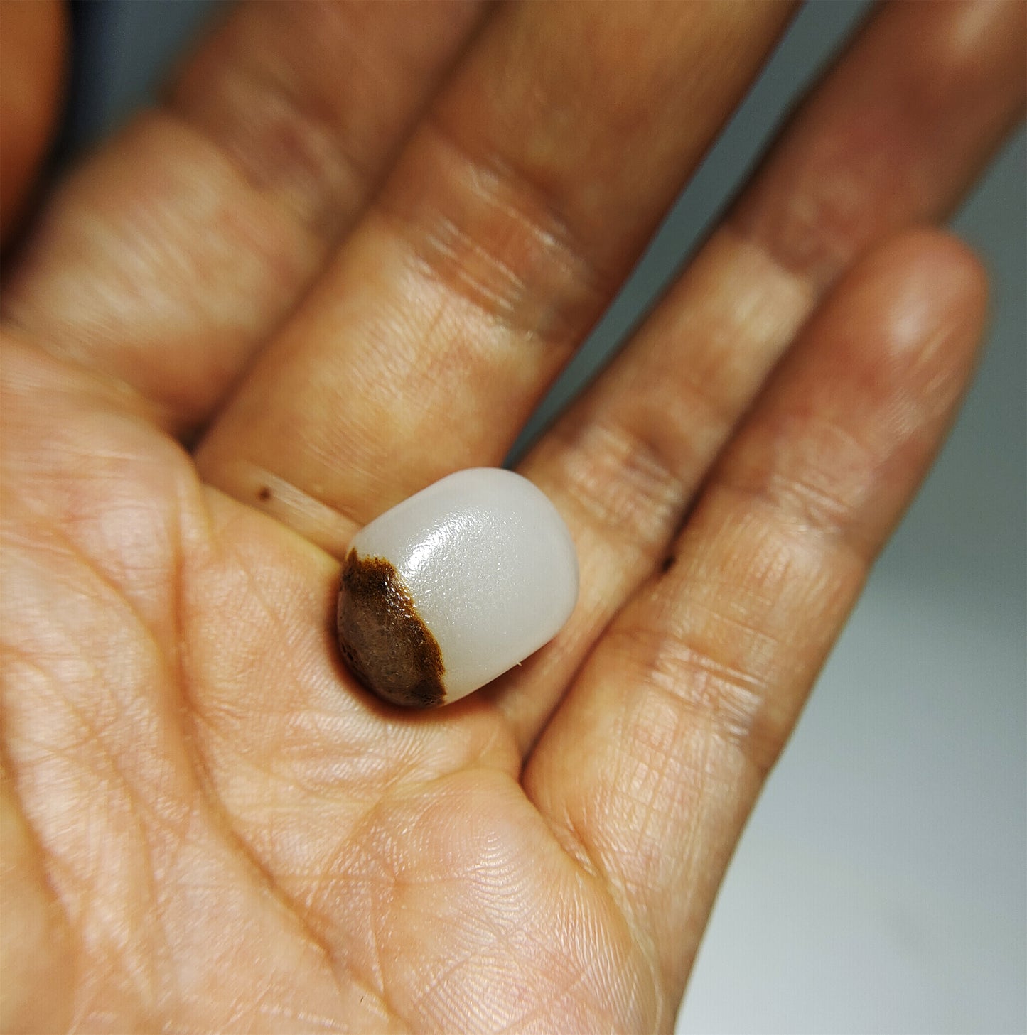 Real Chinese Old Antique White Hetian Jade Pendant Nephrite Hotan Bead Genuine River Pebble Mutton Fat  Authentic natural