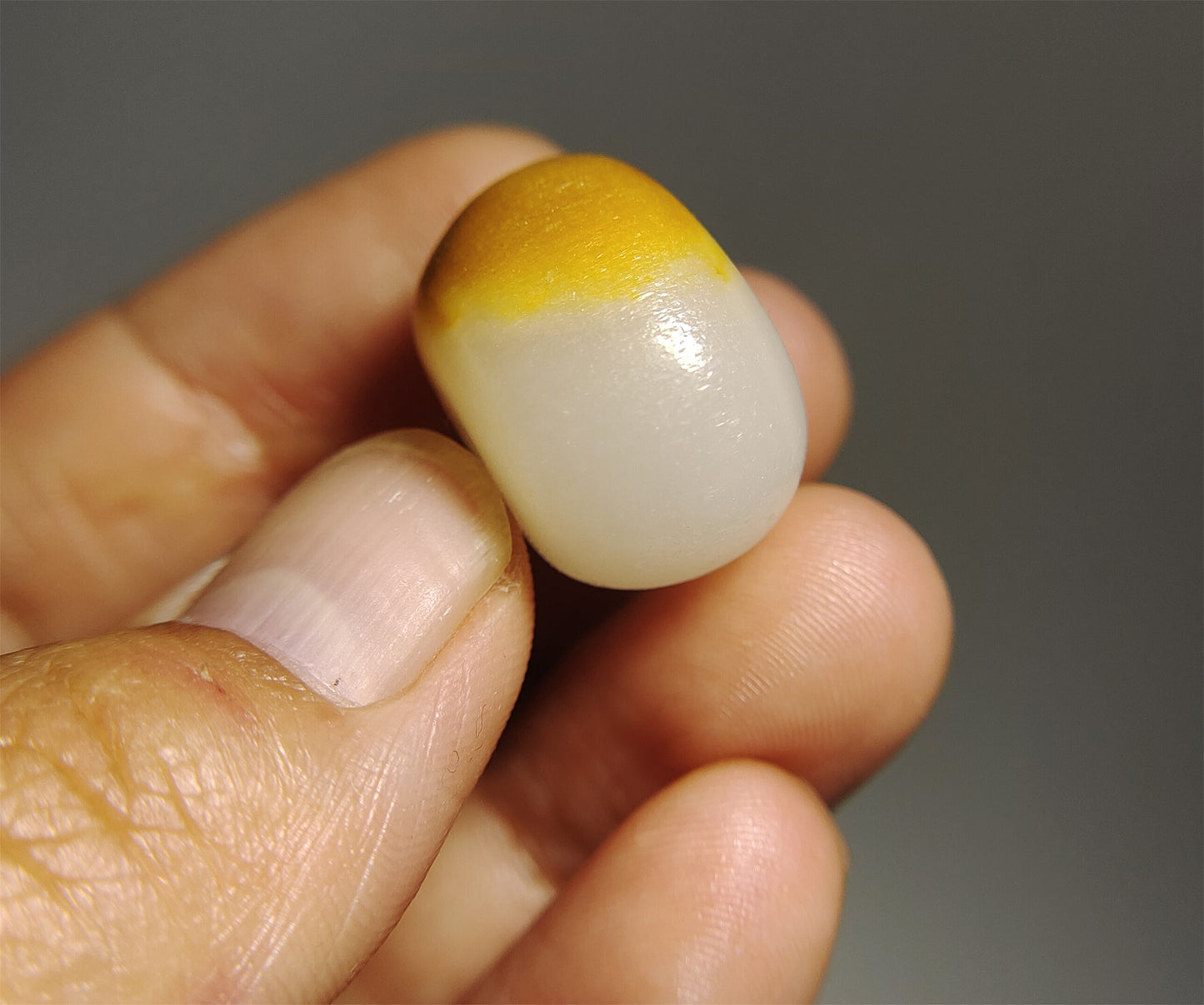 Real Chinese Old Antique White Hetian Jade Pendant Nephrite Hotan Bead Genuine Golden River Pebble Mutton Fat  Authentic natural