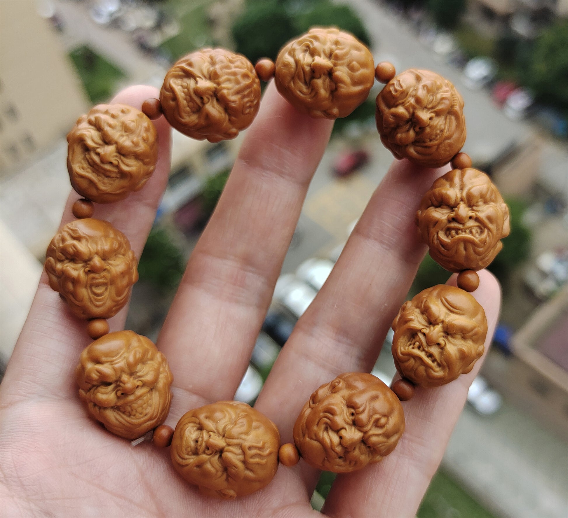 Real Chinese Walnut Carving Netsuke Bracelet Eighteen Arhats Lohan Devil Ghost Buddha Amulet Seeds Mala Prayer Beads Rosary Natural Chain Genuine Worry Talisman