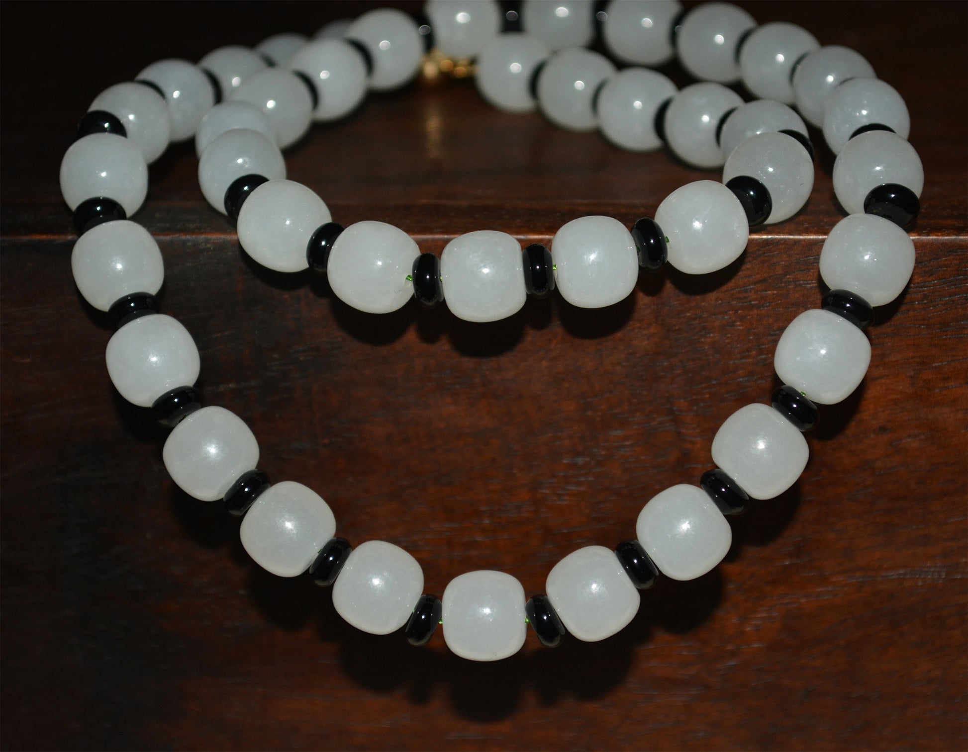 Real Chinese Old Antique White Hetian Jade Bracelet Nephrite Hotan Mala Prayer Beads Rosary Genuine River Pebble Mutton Fat  Authentic Natural 和田白玉项链手串佛珠