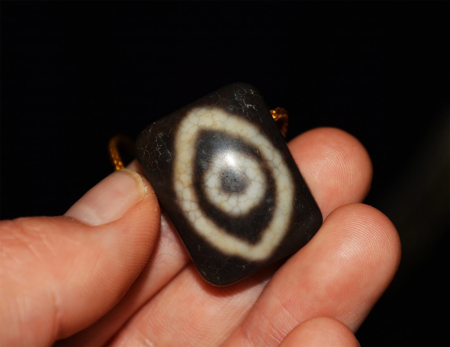 Real Himalaya Ancient Buddha's Eye Dzi Bead Two Eyes Pendant Amulet Tibetan Old Antique Agate Nepal 2 Eyed Pure Gzi Talisman Bracelet