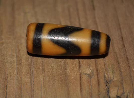 Real Himalayan Ancient Broken Tiger Tooth Dzi Bead Amulet Pendant Genuine Old Antique Real Agate Water Wave Pure Zigzag Gzi Talisman Bracelet