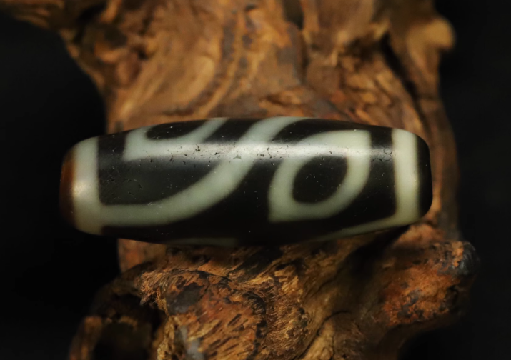 Real Himalayan Ancient Phoenix Four Eyes Dzi Bead Pendant Amulet Tibet Agate 4 Eyed Pure Gzi Antique Talisman