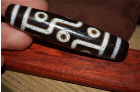 Real Himalayan Ancient Pure Nine Eyes Dzi Bead Amulet Pendant Tibet Agate 9 Eyed Pure Gzi Old Antique Talisman Genuine