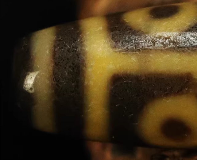 Real Himalayan Ancient Six Eyes Dzi Bead Pendant Amulet Tibet Agate 6 Eyed Pure Gzi Old Antique Talisman