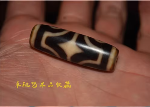 Real Himalayan Old Ancient Four Eyes Dzi Bead Pendant Amulet Tibet Agate 4 Eyed Pure Gzi Antique Talisman