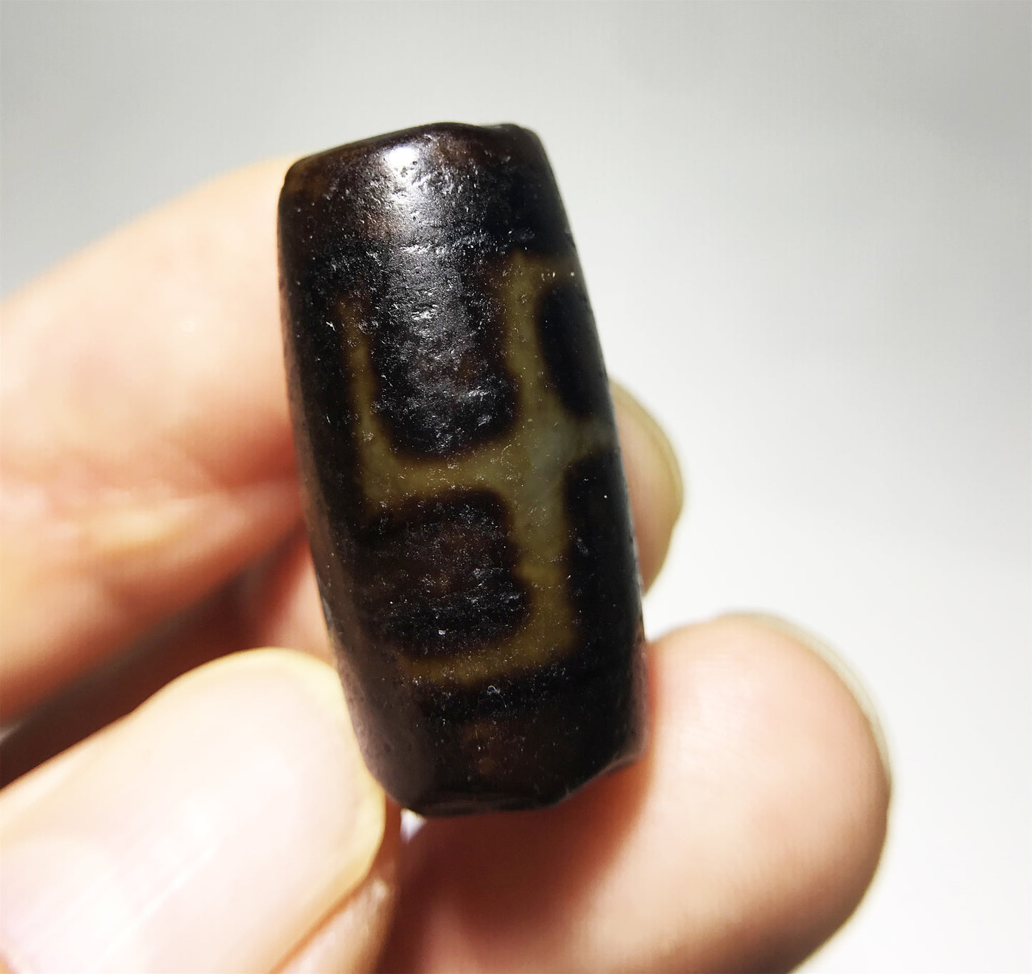 Real Tibetan Ancient One Eye Swastika Dzi Bead Pendant Amulet Himalaya Pure Gzi Genuine Old Antique Agate Talisman