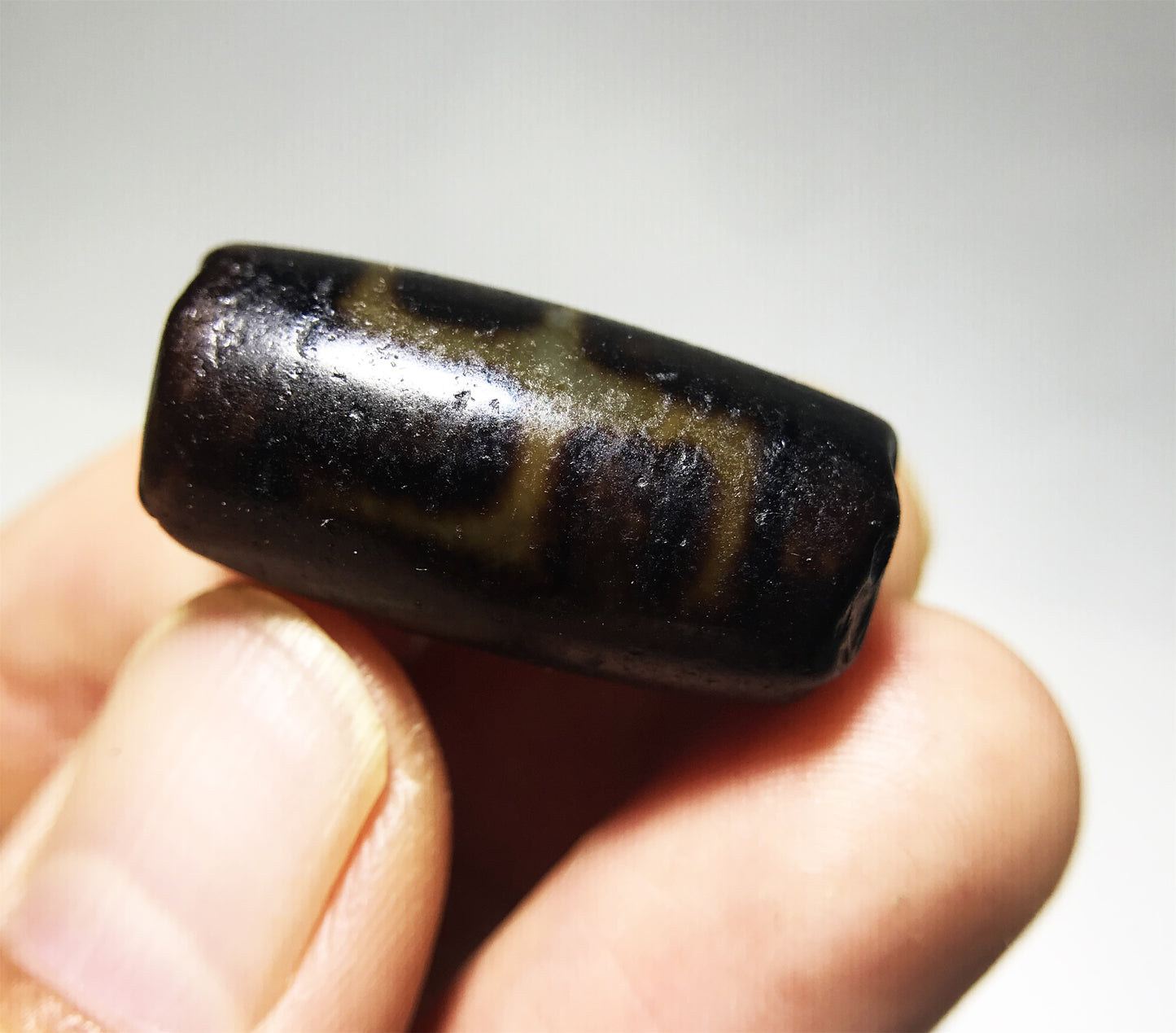 Real Tibetan Ancient One Eye Swastika Dzi Bead Pendant Amulet Himalaya Pure Gzi Genuine Old Antique Agate Talisman