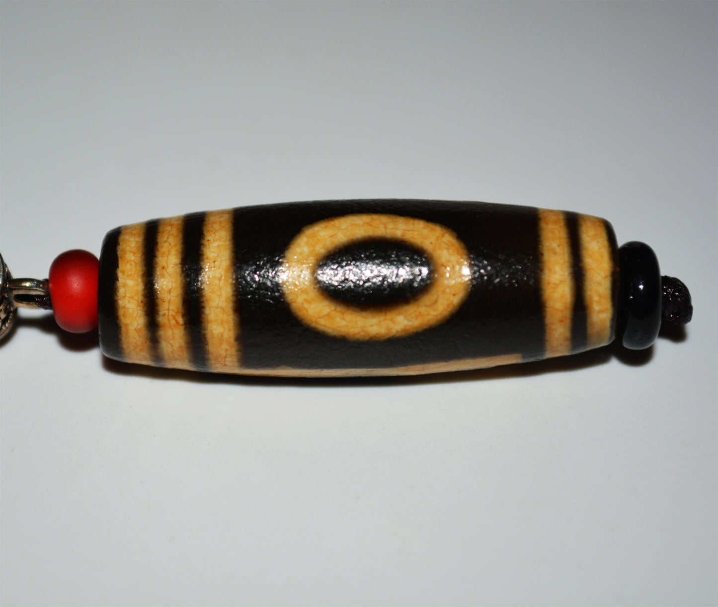 Real Tibetan Ancient One Eyed Mountain Dzi Bead Amulet Himalaya Pure 1 Eye Gzi Pendant Genuine Old Antique Agate Talisman Bracelet