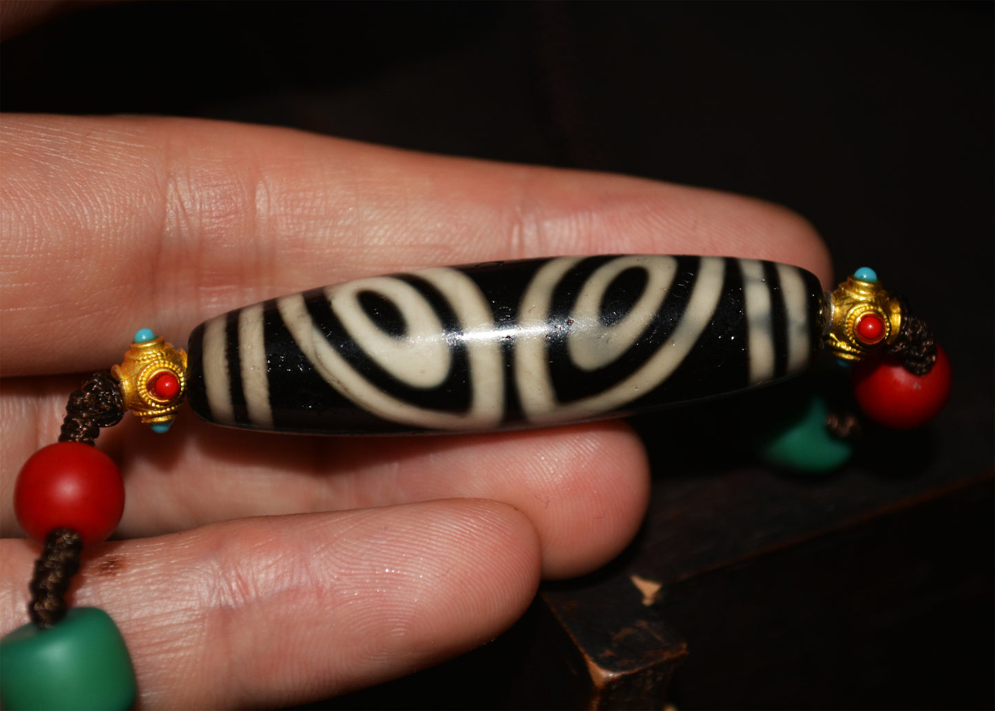 Real Tibetan Ancient Phoenix Six Eyes Dzi Bead Amulet Special Buddha Three Eyed Gzi Pendant Genuine Old Antique Agate Himalaya Pure Talisman