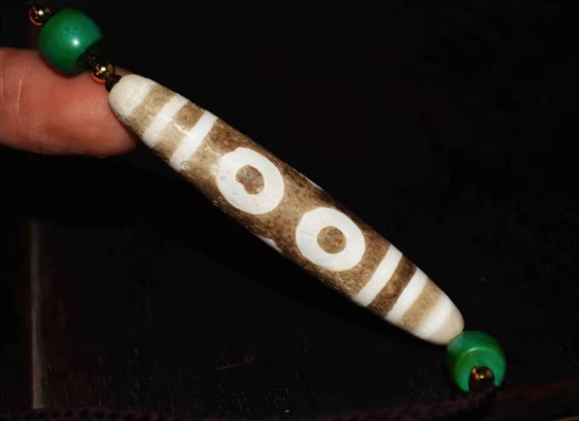 Real Tibetan Ancient Three Eyes Dzi Bead Amulet Pendant Himalayan Agate 3 Eyed Pure Gzi Old Antique Talisman Genuine