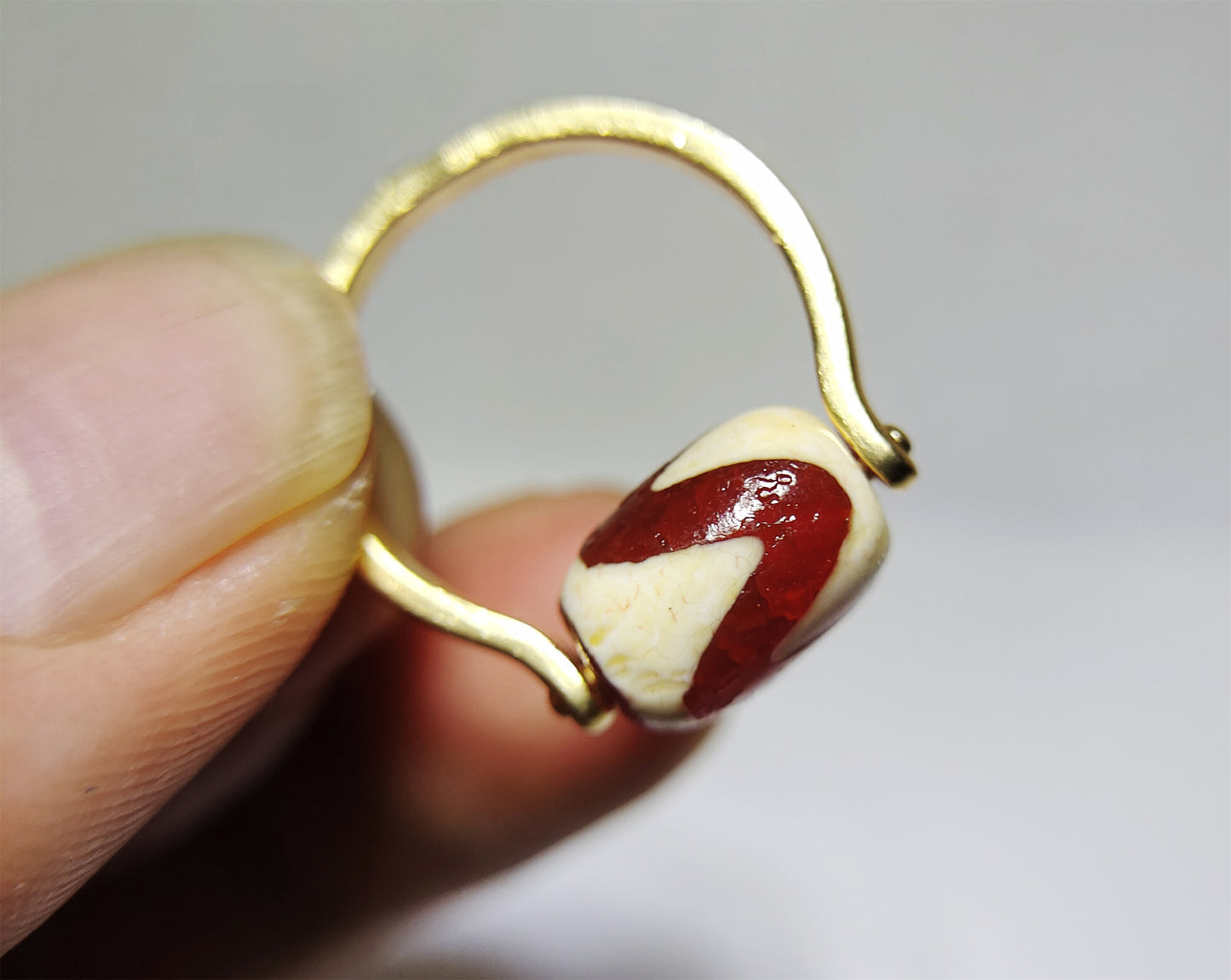 Real Tibetan Ancient Tiger Tooth Dzi Bead Ring Amulet Himalaya Water Wave Pure Zigzag Gzi Genuine Old Antique Agate Talisman