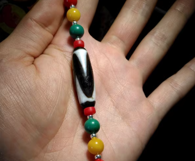 Real Tibetan Ancient Tiger Tooth Dzi Bead Water Wave Amulet Himalayan Pendant Agate Pure Genuine Gzi