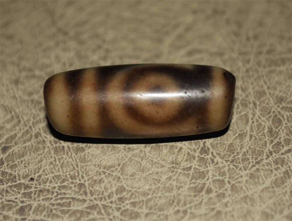 Real Tibetan Ancient Two Eyed Dzi Bead Amulet Pendant Genuine Old Antique Himalaya Agate Nepal 2 Eyes Pure Gzi Talisman Bracelet
