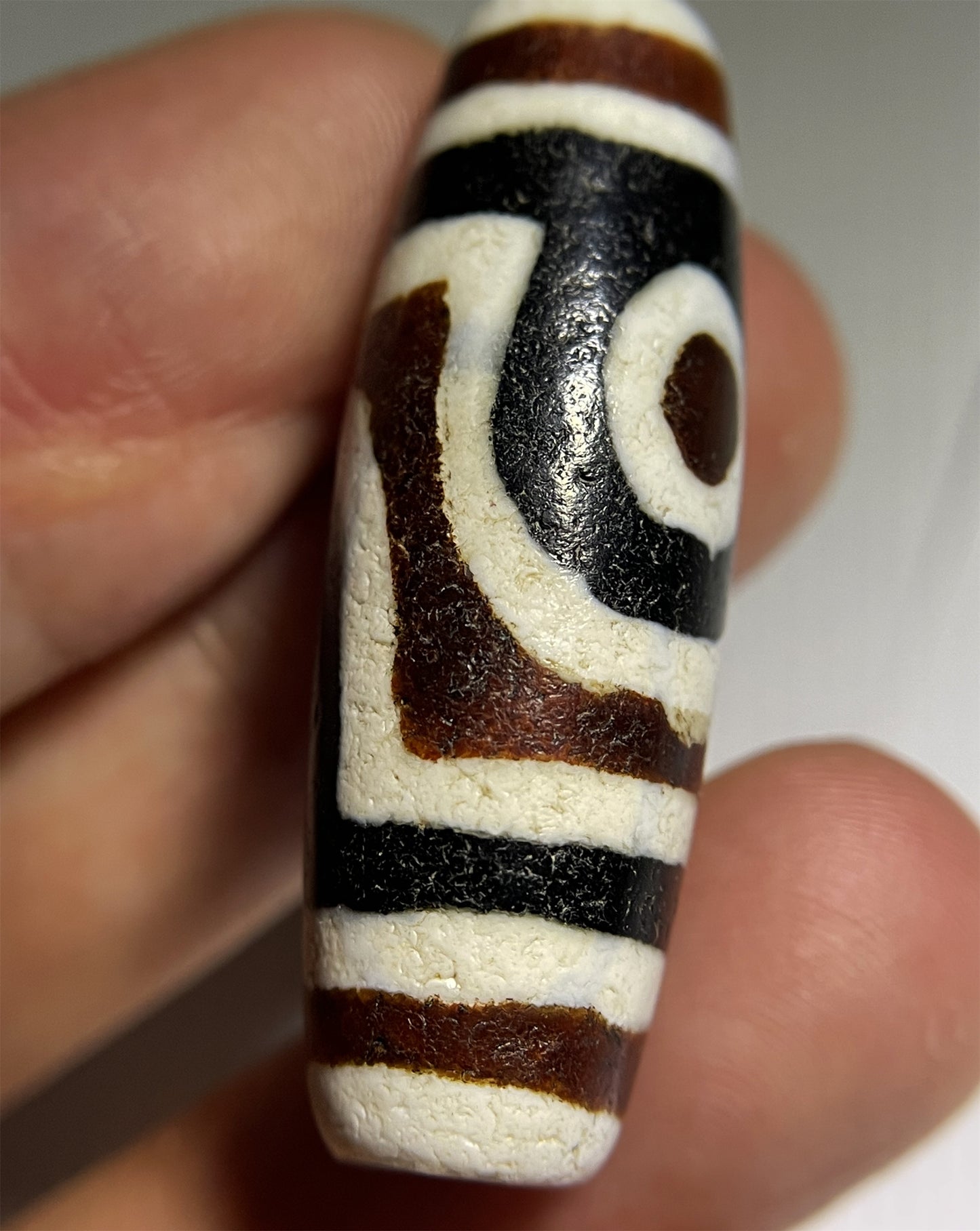 Real Tibetan Ancient Two Eyes Dzi Bead Amulet Pendant Himalayan Agate Genuine Pure 2 Eyed Gzi Old Antique Talisman Bracelet Authentic