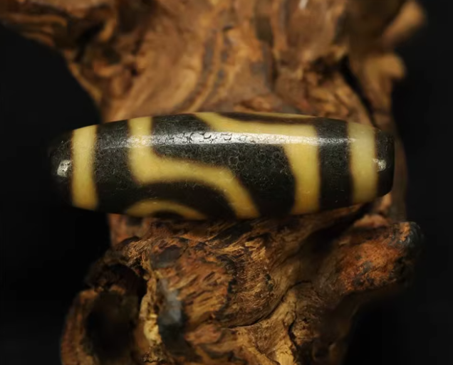 Real Tibetan Ancient Two Eyes Dzi Bead Amulet Pendant Himalayan Old Antique Genuine Agate 2 Eyed Pure Gzi Talisman Bracelet