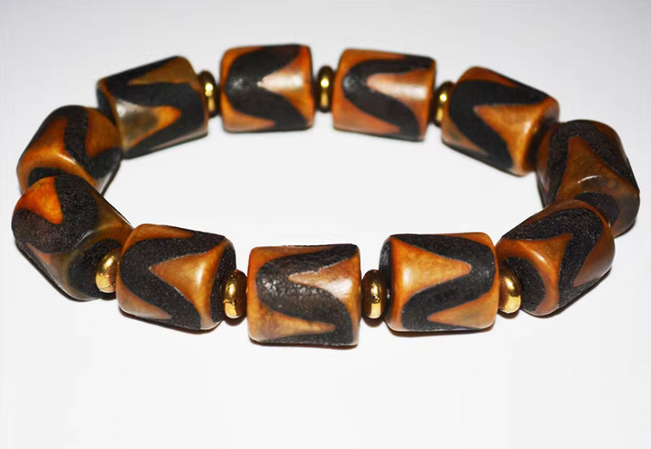 Real Tibetan Ancient Water Wave Dzi Bead Bracelet Amulet Himalayan Mala Pure Tiger Tooth Gzi Old Antique Agate ZigZag Talisman