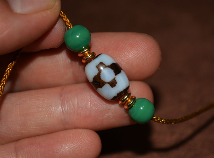 Real Tibetan Antique Three Eyes Dzi Bead Amulet Himalaya Pure 3 Eyed Gzi Pendant Genuine Old Antique Agate Talisman